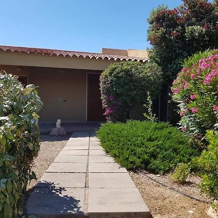 Casa Vacanze Villa Sandrina Costa Paradiso Buitenkant foto