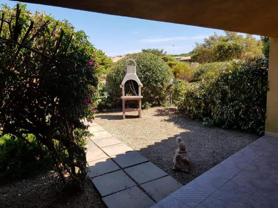 Casa Vacanze Villa Sandrina Costa Paradiso Buitenkant foto