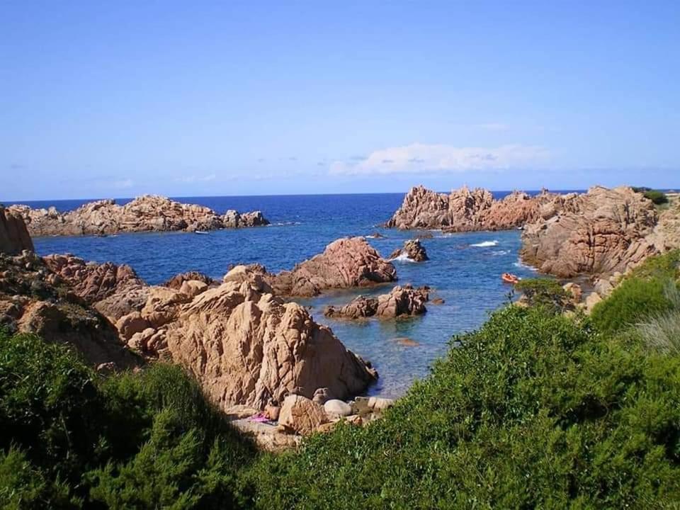 Casa Vacanze Villa Sandrina Costa Paradiso Buitenkant foto