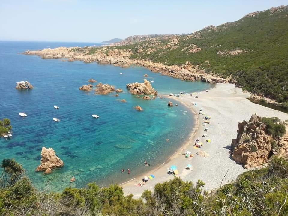 Casa Vacanze Villa Sandrina Costa Paradiso Buitenkant foto