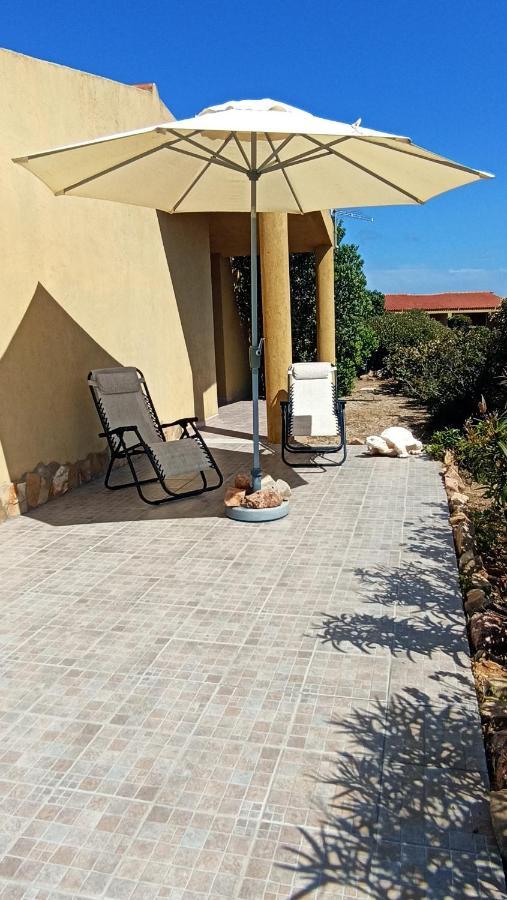 Casa Vacanze Villa Sandrina Costa Paradiso Buitenkant foto